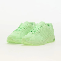 Adidas Response Cl W IF9082 зеленые женские кроссовки