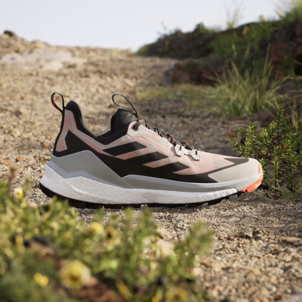 adidas Terrex Free Hiker 2.0 Low ie5111 бежевые мужские кроссовки