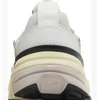 Nike V2K Run HJ4497-100 кроссовки ретро оригинал