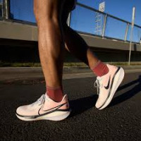 Nike Vomero 17 FB1309-102 Мужские беговые кроссовки 