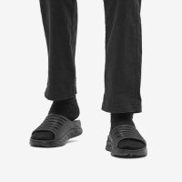 Hoka Ora Recovery Slide 1134527-blk черные тапочки слайдеры