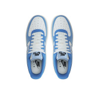 Nike Air Force 1 07 FJ4801-400 белые лаковые кроссовки форсы