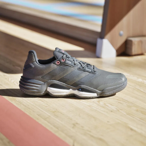 Кроссовки Adidas Stabil 16 IE1085 для зала тенниса