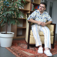 Летние льняные свободные брюки  в полоску