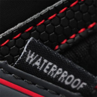 Karrimor Caracal Waterproof мужские черные зимние кроссовки
