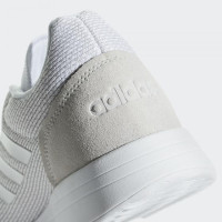 Белые женские кроссовки Adidas RUN 70S B96563