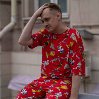 Красный костюм Футболка + Шорты трикотажные Oversize летний спортивный с мультяшным принтом