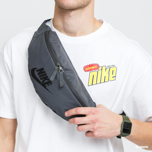Сумка бананка серая Nike Heritage db0490-068
