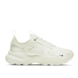 Nike TC 7900 DD9682-100 молочные кроссовки