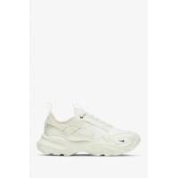 Nike TC 7900 DD9682-100 молочные кроссовки