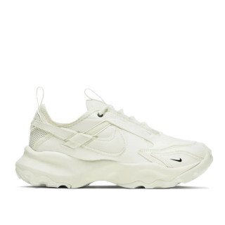Nike TC 7900 DD9682-100 молочные кроссовки