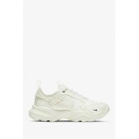 Nike TC 7900 DD9682-100 молочные кроссовки