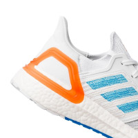 Adidas Primeblue UltraBoost 20 EG0768 белые беговые кроссовки